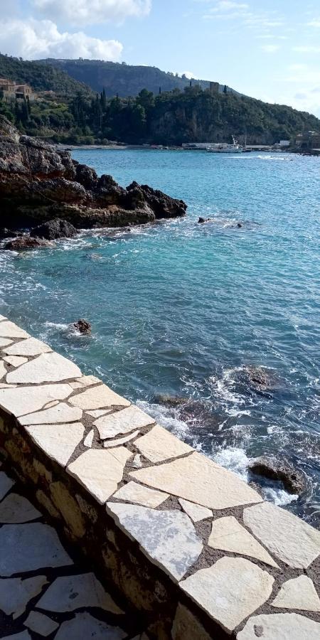 Gorgones, Sea-Front, Great View Kardamyli Exterior foto